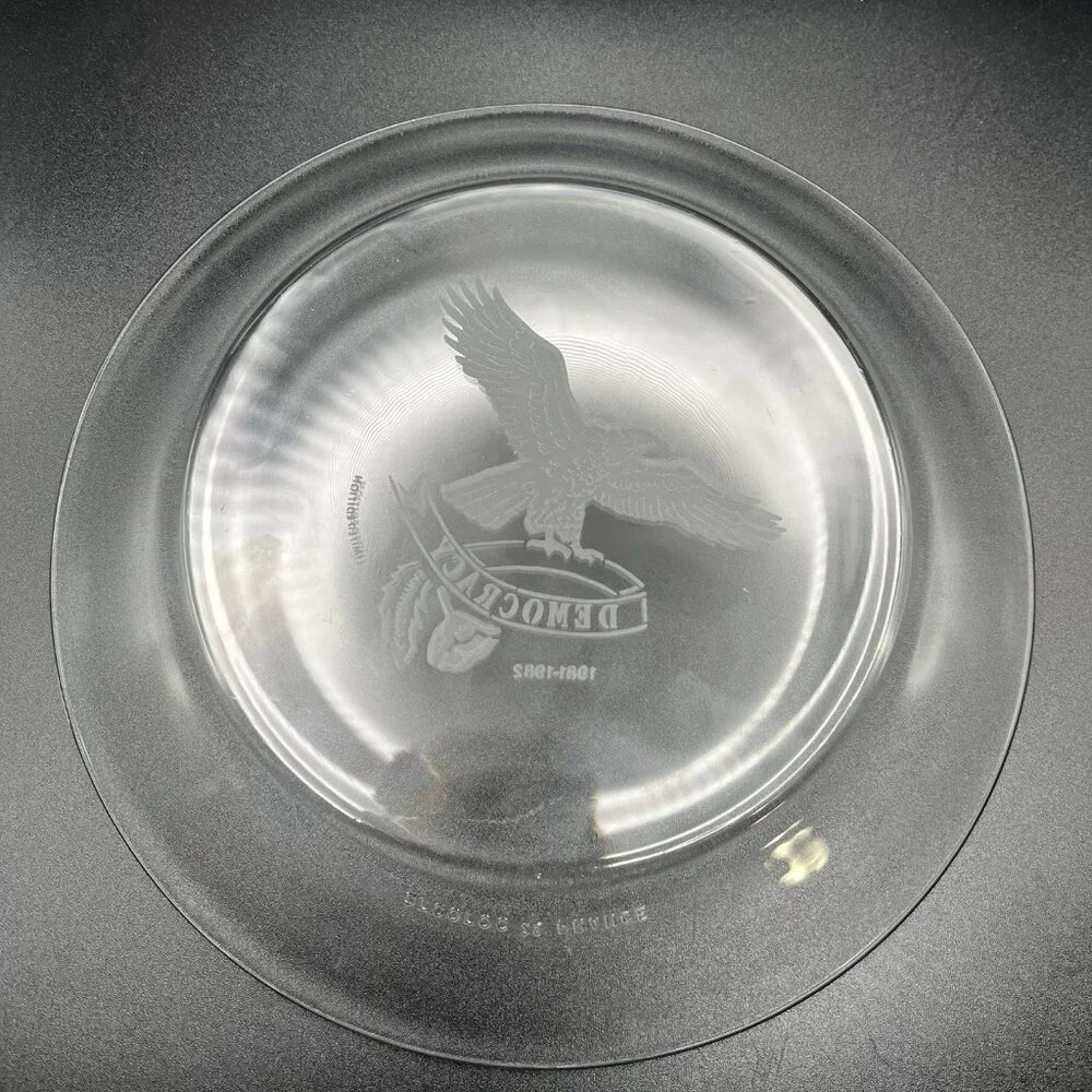 Vintage Arcoroc France American Legion Democracy Eagle Plate 1981-1982 Etched
